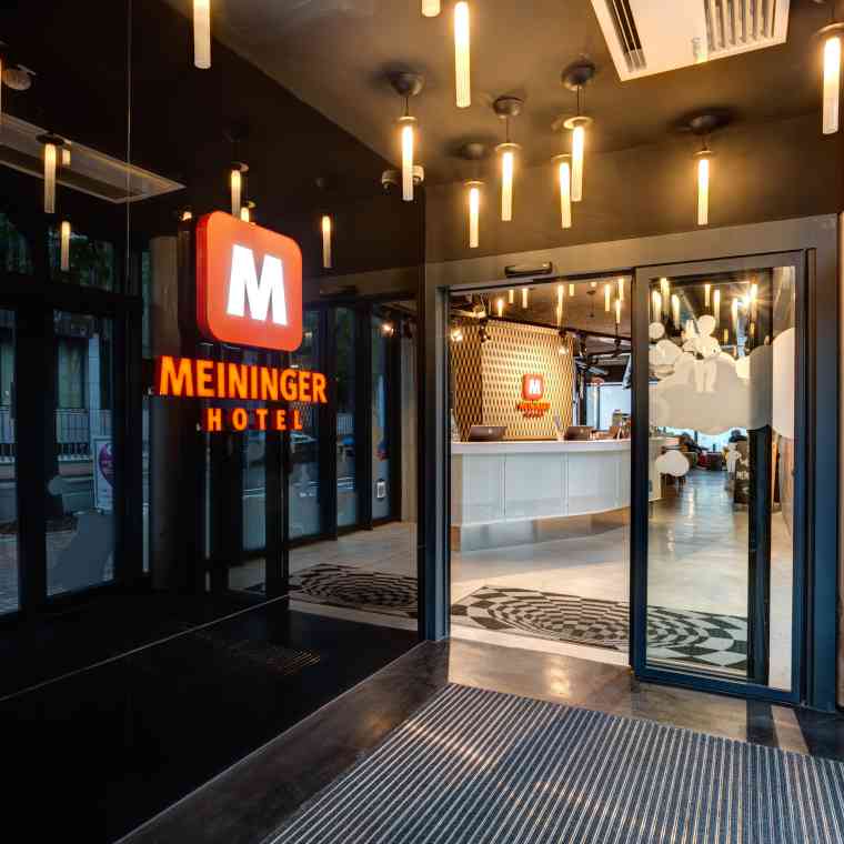 Meininger Hotels Logo